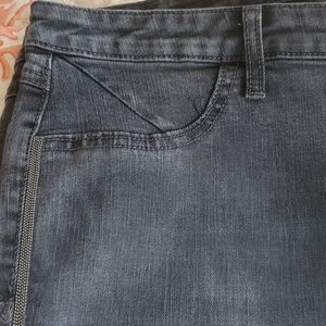 Jennifer Lopez Skinny jeans with Bead Detail